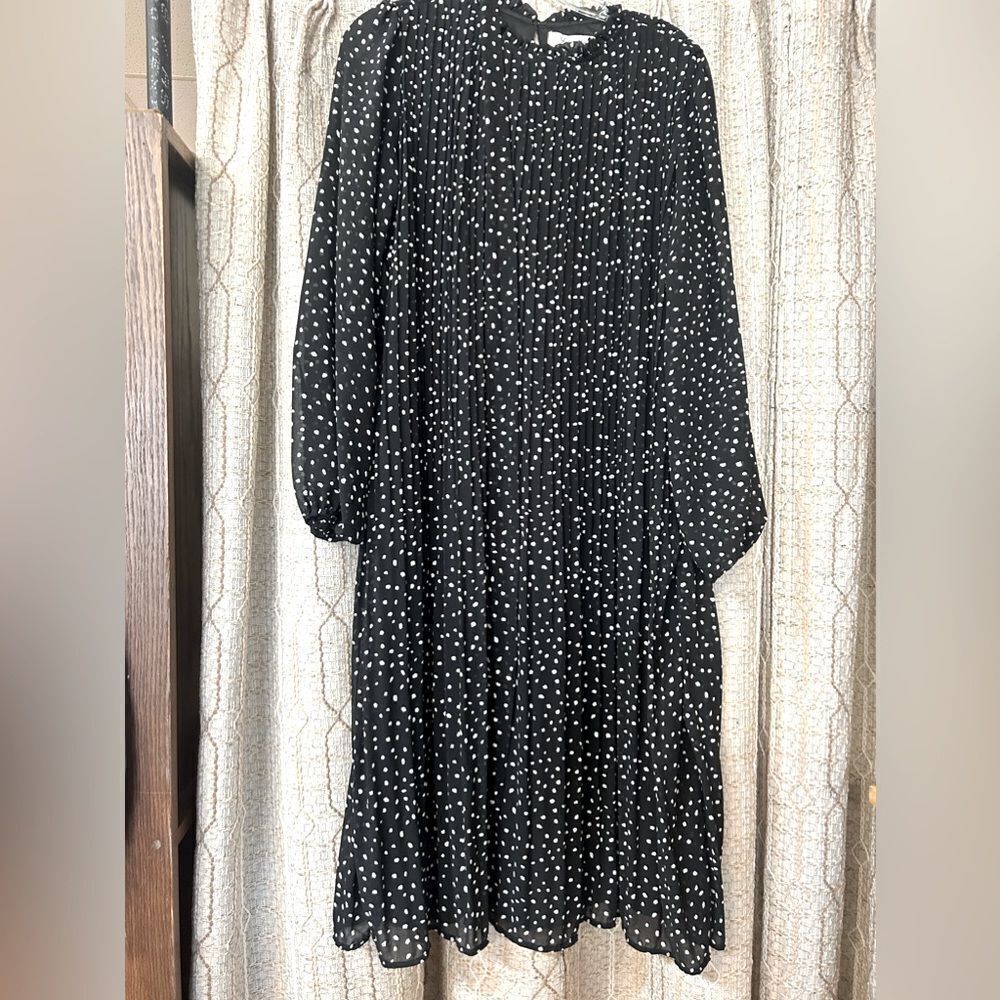 🛍️ She & Sky Ladies Med black/white dress new